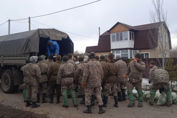 Фотография к новости: Жителей села под Петропавловском эвакуируют