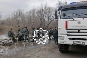 Фотография к новости: 67 пострадавшим от паводков семьям выплатили соцпомощь в Карагандинской области