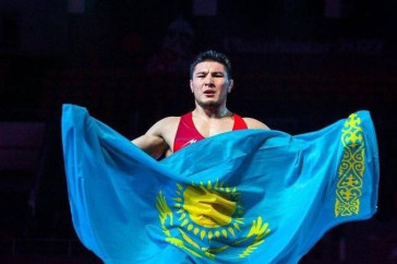 Фотография к новости: Азамат Даулетбеков выиграл чемпионат Азии по вольной борьбе