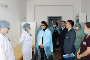 Фотография к новости: 66 медпунктов работают в пострадавших от паводков регионах