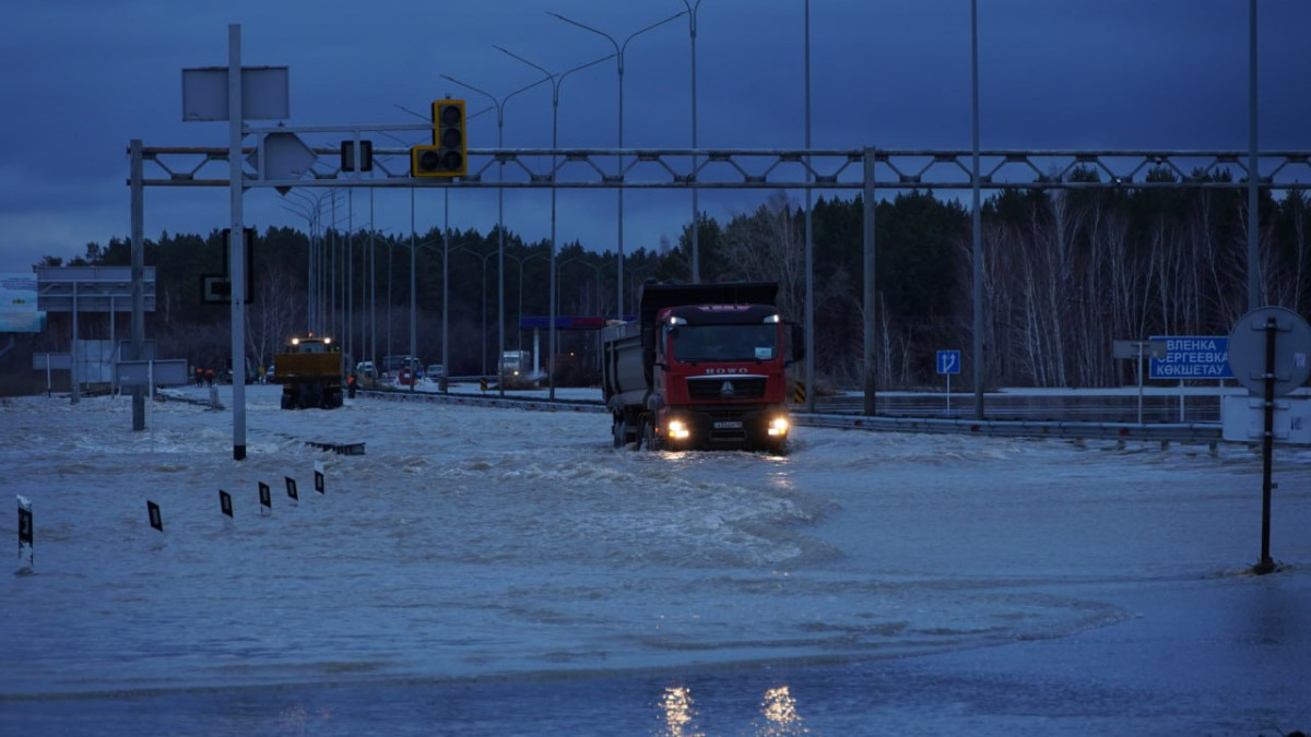  BaigeNews.kz / Асылхан Жуланов