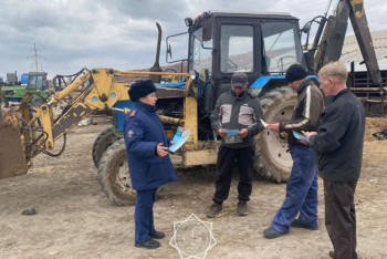 Фотография к новости: Комиссии по оценке ущерба от паводков работают во всех пострадавших регионах