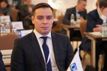 Фотография к новости: Артур Ластаев прокомментировал споры вокруг закона о защите детей и женщин