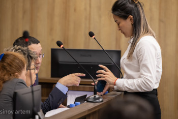 Фотография к новости: Бишимбаев попросил не показывать личные видео с его телефона всем участникам процесса