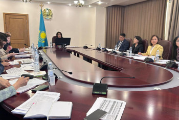 Фотография к новости: Министр здравоохранения обеспокоена состоянием здоровья детей в Казахстане