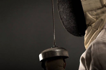 Фотография к новости: Казахстанские фехтовальщики не смогли завоевать квоту в первый день турнира в ОАЭ