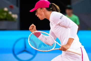 Фотография к новости: Швёнтек догнала Рыбакину после невероятной победы над Соболенко