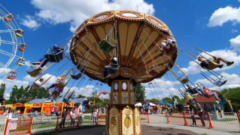 Фотография к новости: Трое детей пострадали на аттракционе в России