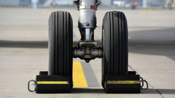 Фотография к новости: Срыв капремонта взлетно-посадочной полосы: в аэропорту Астаны сделали заявление