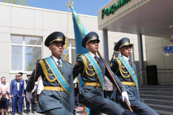 Фотография к новости: Имя героя Рахимжана Кошкарбаева присвоили столичной школе