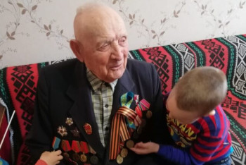 Фотография к новости: 100 лет исполняется единственному ветерану в Актюбинской области