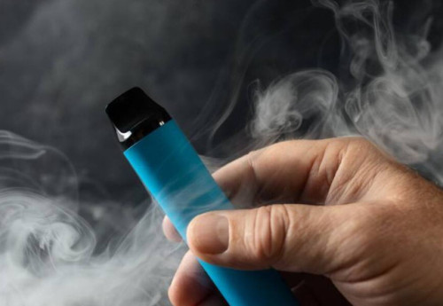 Фотография к новости: "Важная тема LIVE": Какое наказание грозит нарушителям закона о запрете продажи вейпов в РК