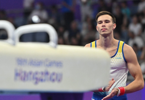 Фотография к новости: Гимнаст Нариман Курбанов стал чемпионом Азии в Ташкенте