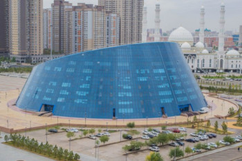 Фотография к новости: Казахскому национальному университету искусств в Астане присвоят имя Куляш Байсеитовой