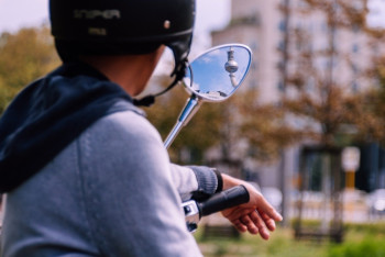 Фотография к новости: Более 800 мопедистов привлекли к ответственности в Астане