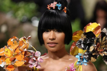 Фотография к новости: Рэпершу Ники Минаж арестовали в Амстердаме по подозрению в вывозе наркотиков