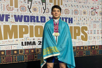 Фотография к новости: Тяжелоатлет Нурдос Сабыр стал чемпионом мира в Перу