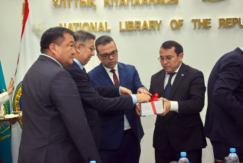 Фотография к новости: Книгу Бердибека Сокпакбаева перевели на турецкий язык