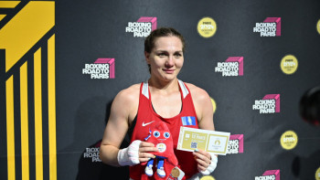 Фотография к новости: Валентина Хальзова завоевала олимпийскую квоту по боксу в Таиланде