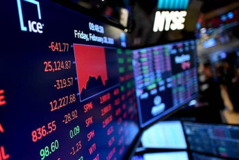 Фотография к новости: Московская биржа попала под санкции США: что это значит для Казахстана?