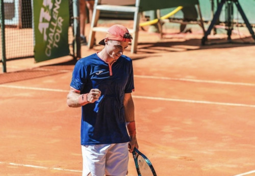 Фотография к новости: Казахстанец сенсационно вышел в финал квалификации Уимблдона-2024