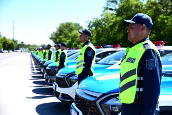 Фотография к новости: 200 новых автомобилей получили полицейские Карагандинской области