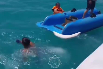 Фотография к новости: Пятеро мужчин перевернулись на катамаране  на озере Алаколь