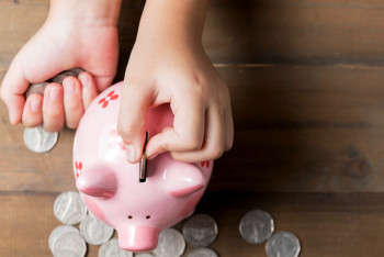 Фотография к новости: Школьники из Павлодара отдали деньги из копилки в помощь пострадавшим от паводков