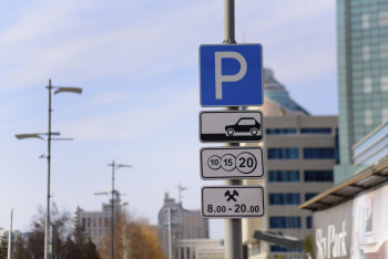 Фотография к новости: Парковать автомобили вдоль центральных улиц запретят в Астане