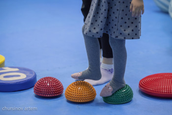 Фотография к новости: Четыре каши на восемь детей: почему не кормили малышей в детсаду в Актау