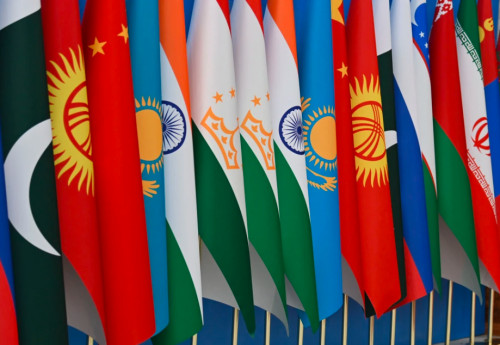 Фотография к новости: Важная тема – LIVE: Чего ждать от главных политических встреч в Астане?