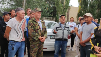 Фотография к новости: "Нам нужна нормальная техника и зарплата" - сотрудники "Семей Орманы" о ситуации в резервате