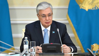 Фотография к новости: Президент подписал дополнения в конституционные законы РК