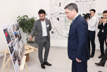 Фотография к новости: Олжас Бектенов посетил объекты образования в Алматы