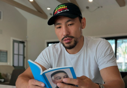 Фотография к новости: Жанибек Алимханулы выступил с заявлением после госпитализации