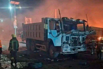 Фотография к новости: В Сомали во время трансляции финала Евро у кафе взорвалась заминированная машина