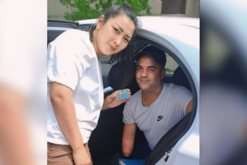 Фотография к новости: 40-летний карагандинец впервые получил удостоверение личности