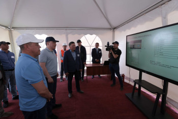 Фотография к новости: Олжас Бектенов проверил качество возводимого в ЗКО жилья