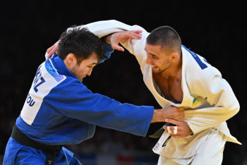 Фотография к новости: Сметов пробился в четвертьфинал на Олимпиаде в Париже