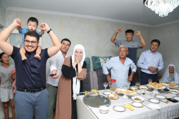 Фотография к новости: "Бронза" Кыргызбаева на Олимпиаде: как отреагировали родные