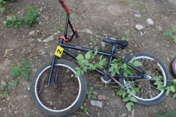 Фотография к новости: Житель Актобе бросал с балкона велосипеды