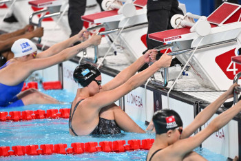 Фотография к новости: Олимпиада-2024: Казахстанская пловчиха стала второй, но выбыла из борьбы за медали