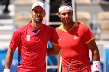 Фотография к новости: Новак Джокович обыграл Рафаэля Надаля в ярком матче