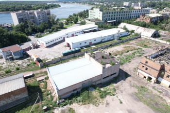 Фотография к новости: Трупный запах и огромные мухи: старый кожзавод травит жителей Семея на протяжении многих лет