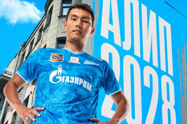 Фотография к новости: "Зенит" продлил контракт с Нуралы Алипом