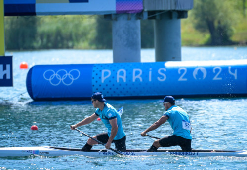 Фотография к новости: Казахстанские гребцы стали 11-ми на Олимпиаде