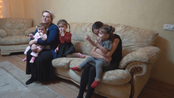 Фотография к новости: О состоянии родившей 19-го ребенка жительницы Петропавловска рассказали в облздраве