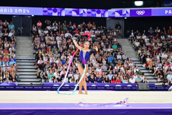 Фотография к новости: Гимнастка Эльжана Таниева не смогла пробиться в финал на Олимпиаде