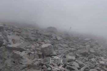 Фотография к новости: 17-летних туристов искали спасатели в густом тумане в горах Алматинской области