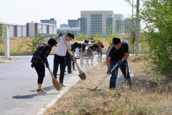 Фотография к новости: Шымкентцы активно поддерживают программу "Таза Қазақстан"